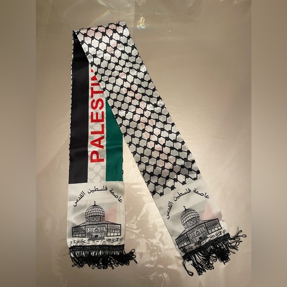 Palestine Scarf Smaller size made in Palestine - Picture 2 of 5